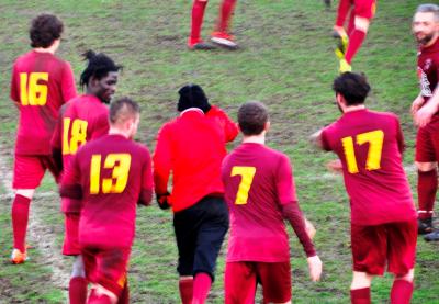 Coku, numero 13, festeggiato dai compagni del ValdalponeRoncà Coku, numero 13, festeggiato dai compagni del ValdalponeRoncà